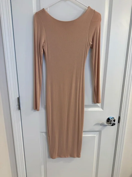 Naked Wardrobe Nude Bodycon Midi Dress Long Sleeve Scoop Neck Size Small - Picture 2 of 3